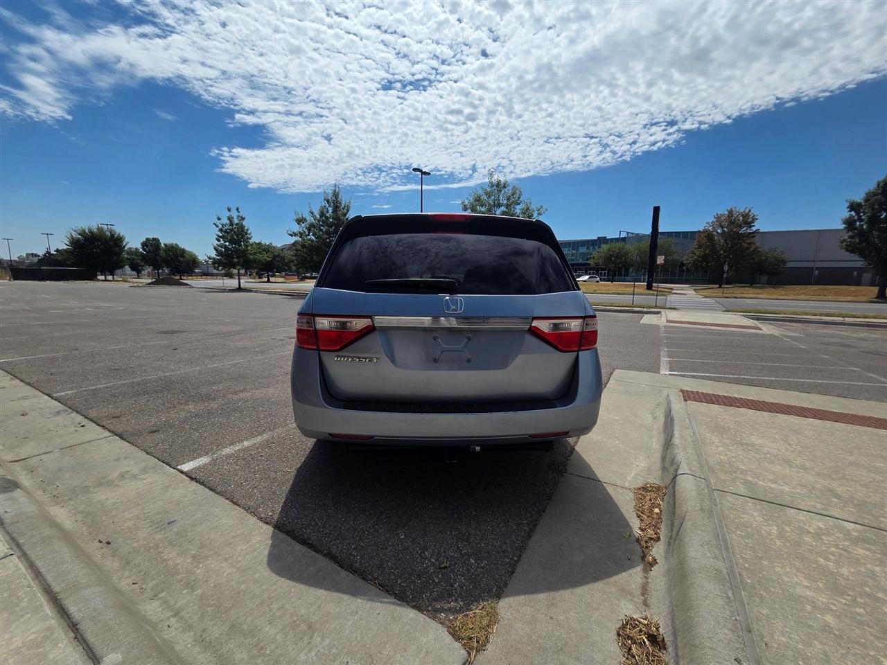 Honda Odyssey  2011