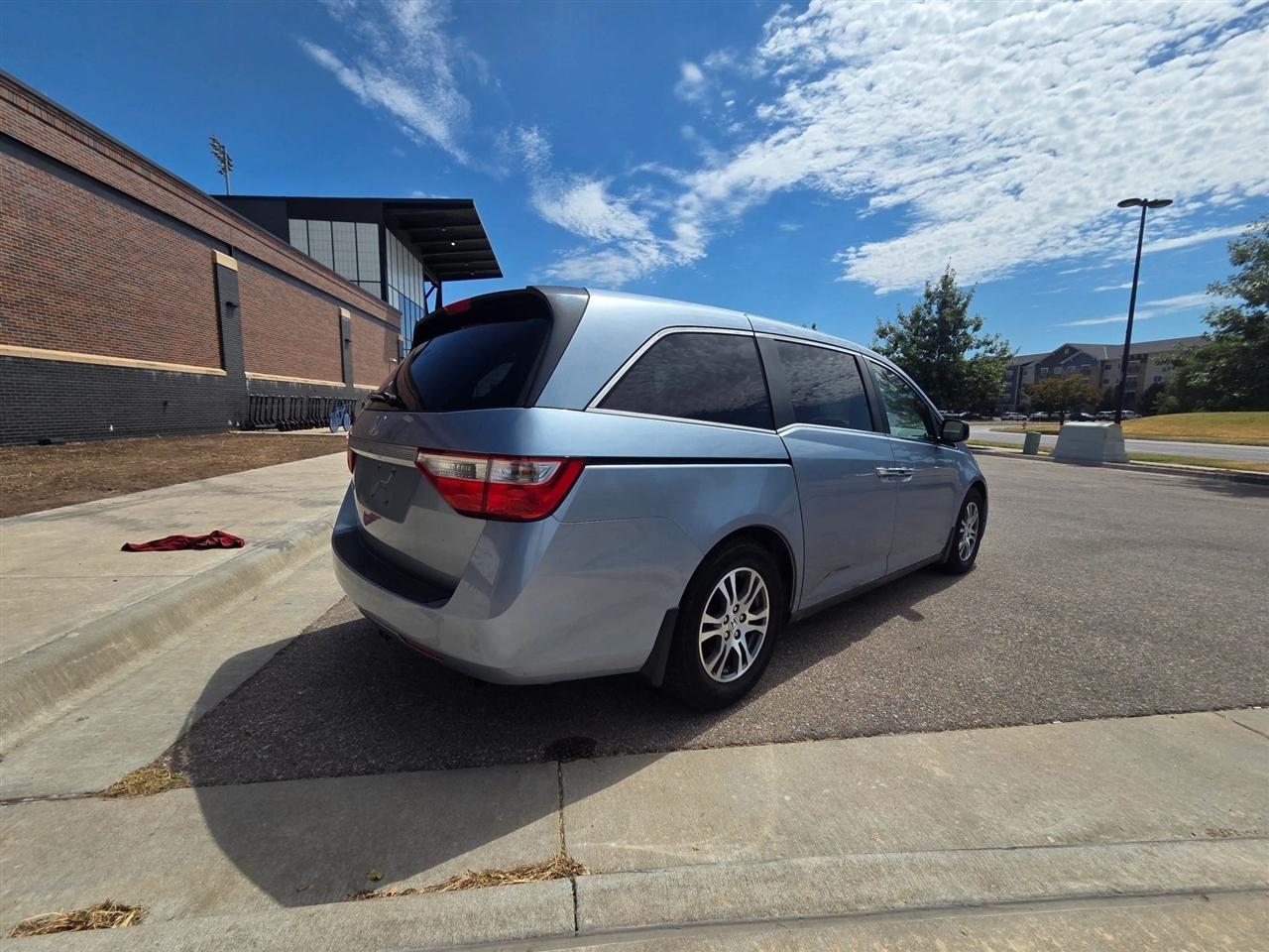 Honda Odyssey  2011