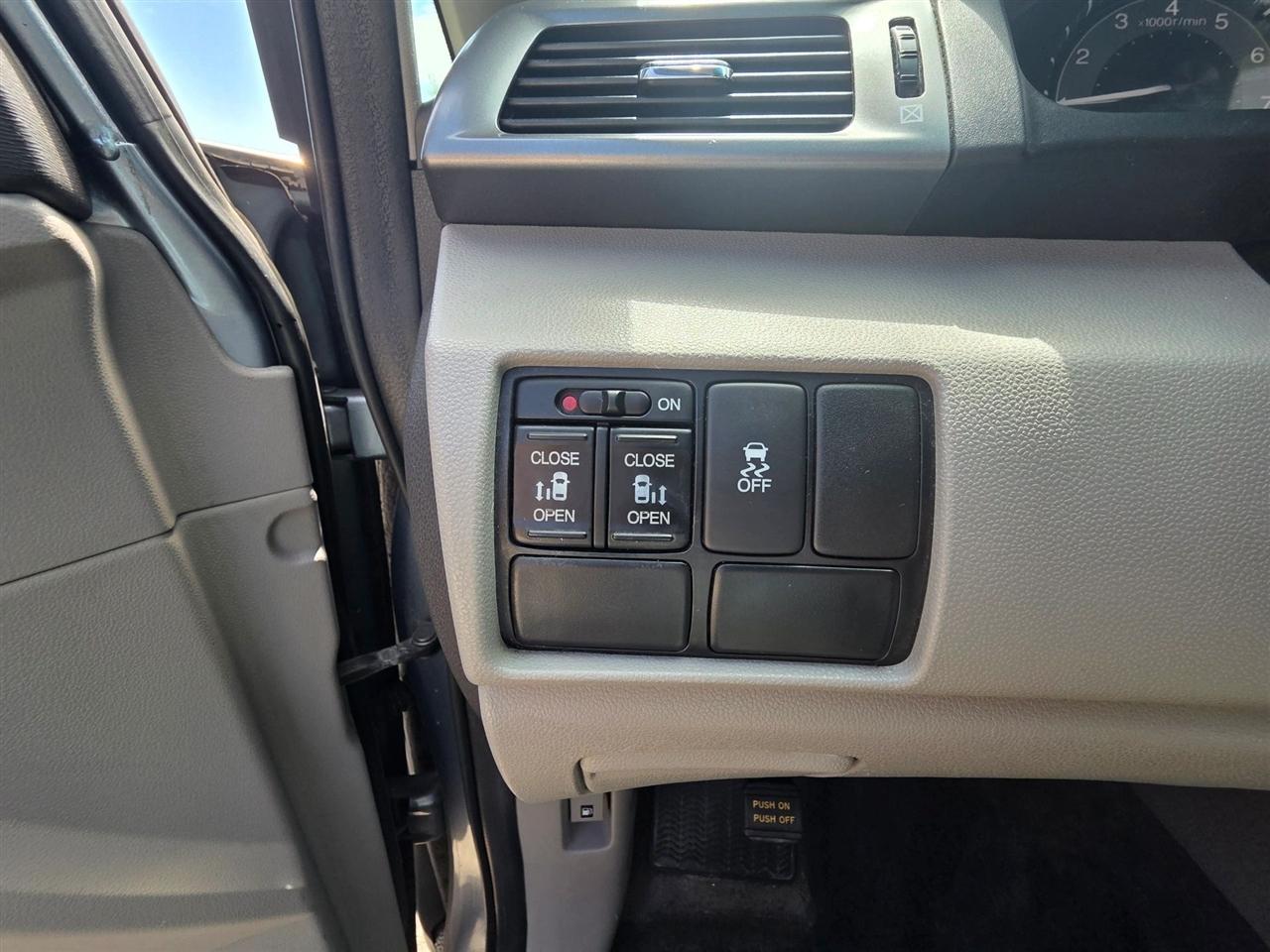 Honda Odyssey  2011