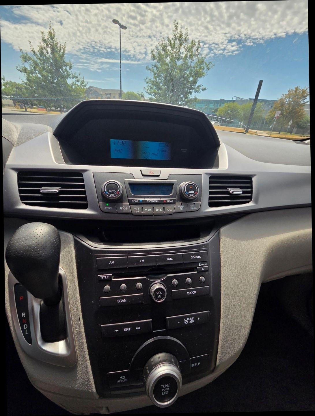 Honda Odyssey  2011