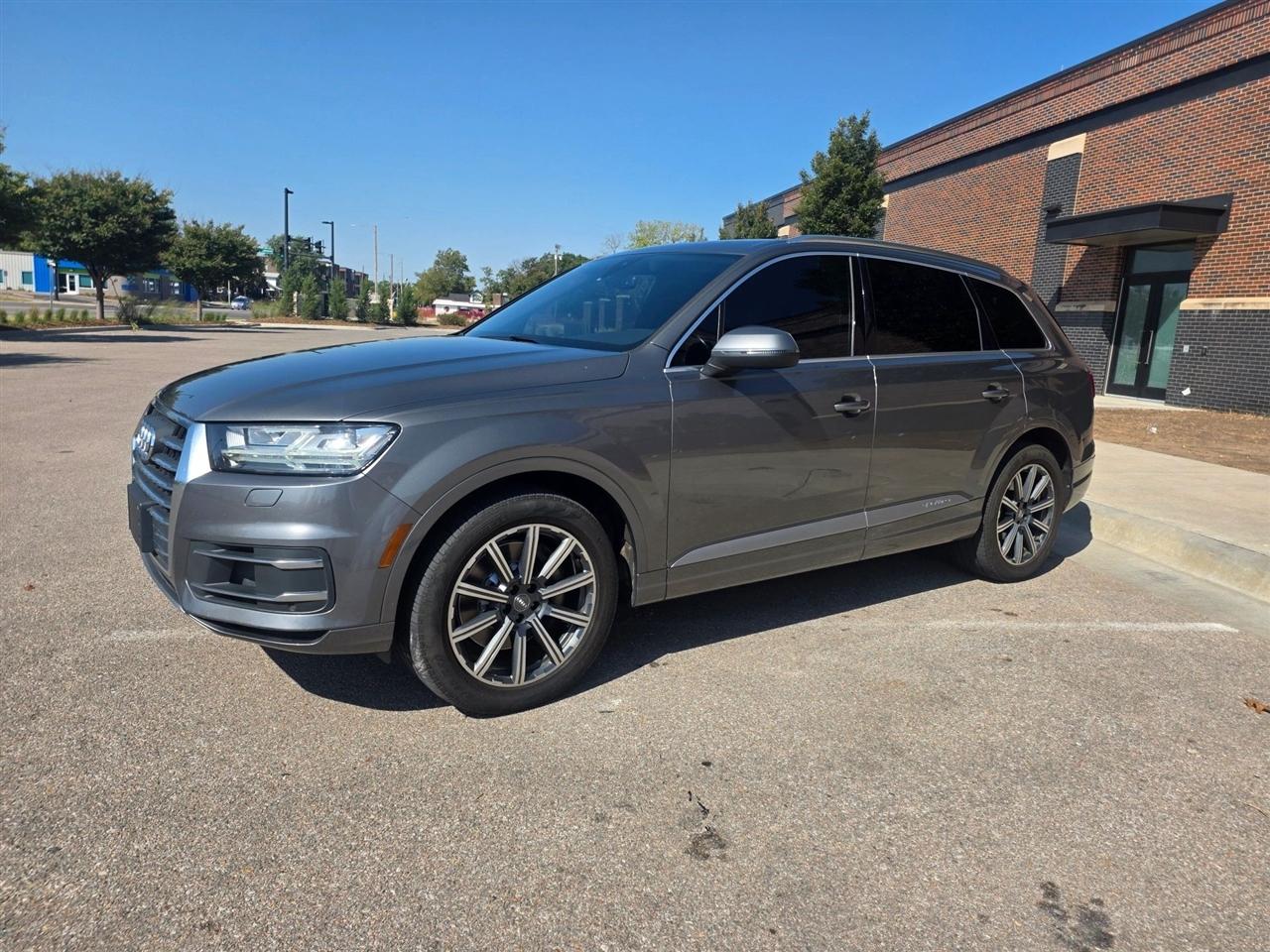 Audi Q7  2017