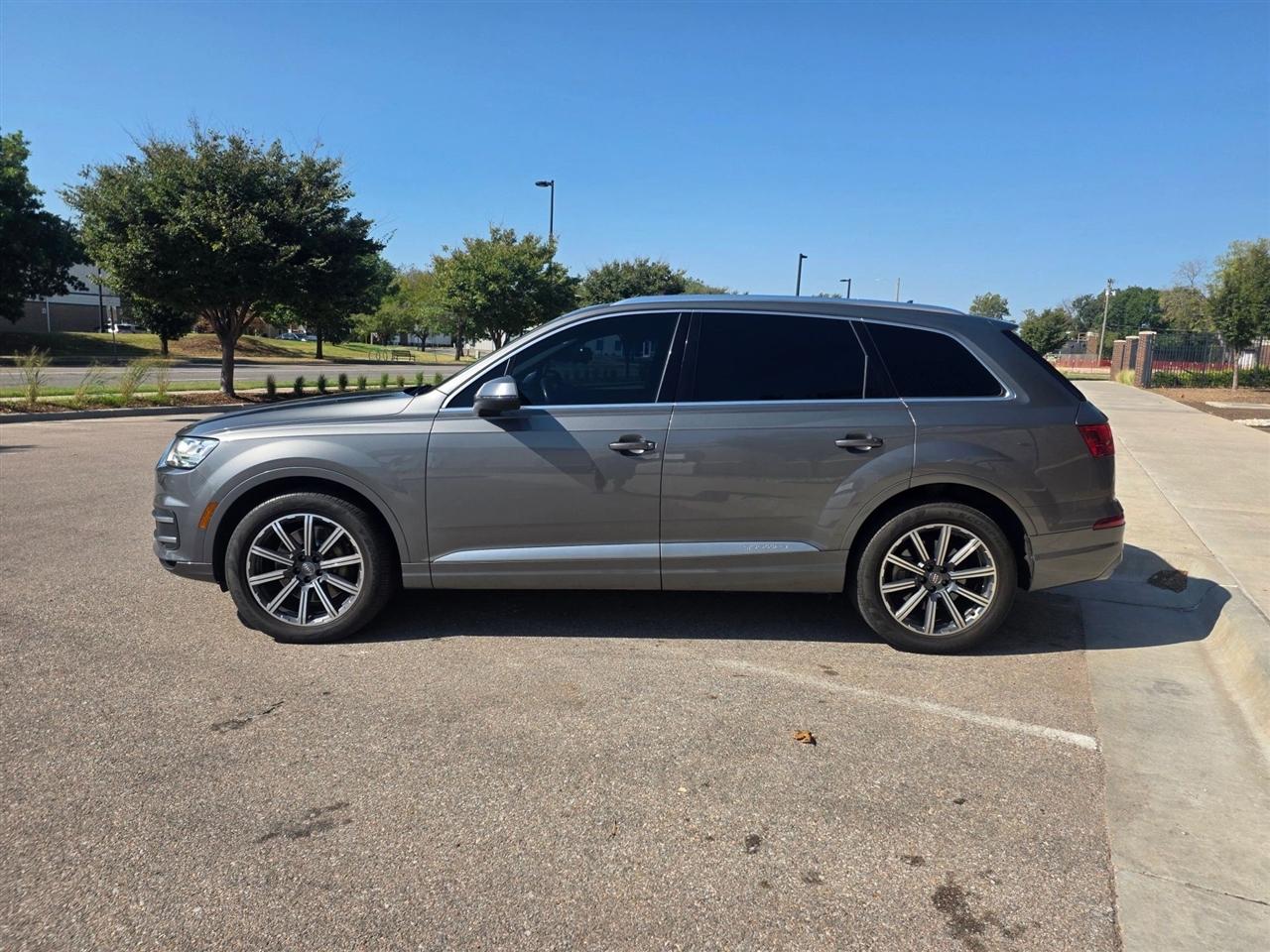 Audi Q7  2017
