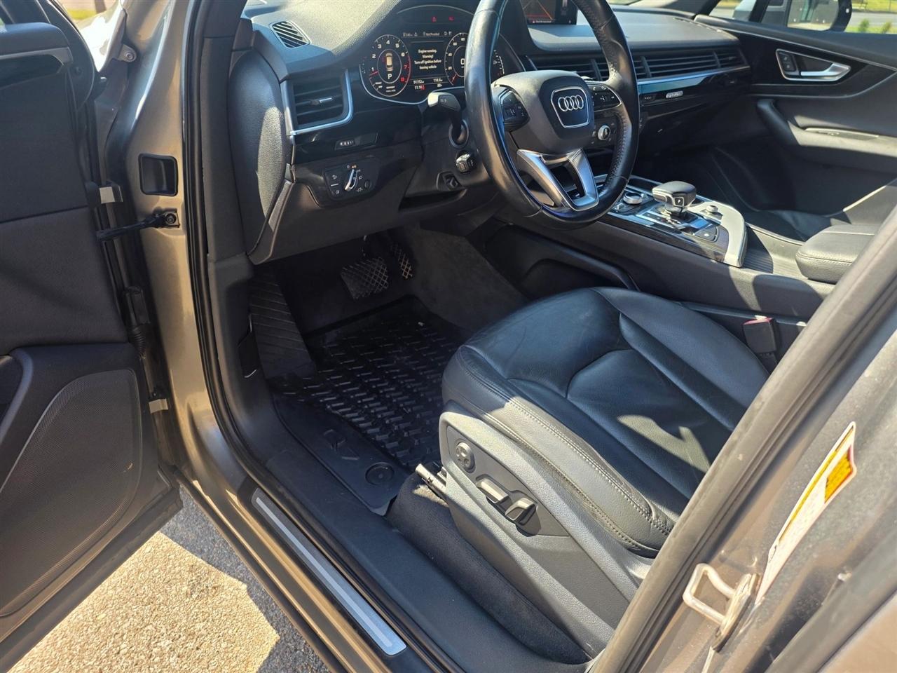 Audi Q7  2017