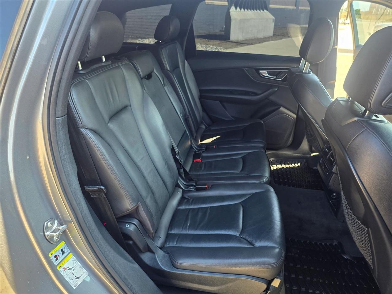 Audi Q7  2017