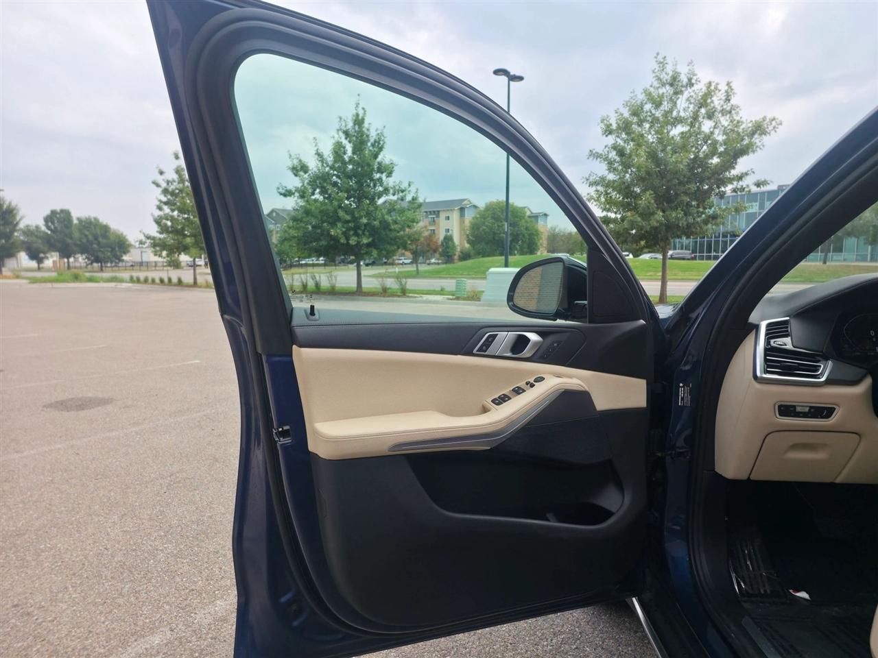 BMW X5  2019