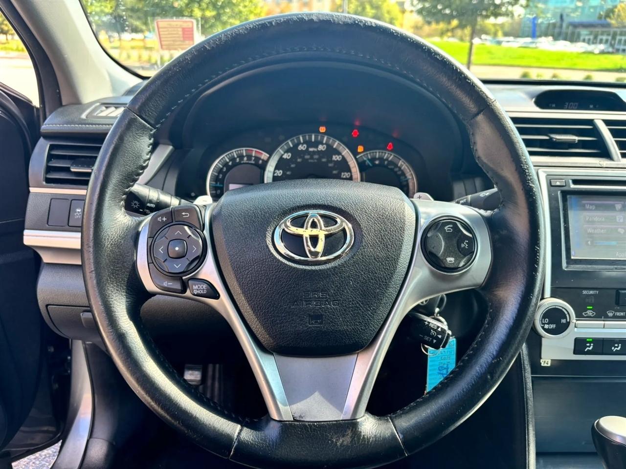 Toyota Camry  2014