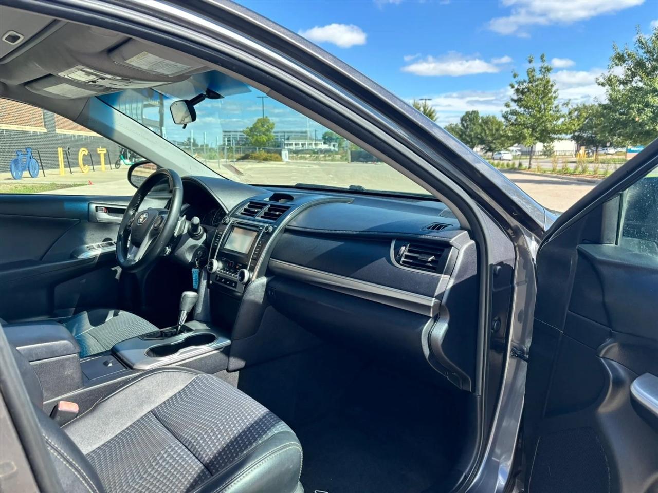 Toyota Camry  2014