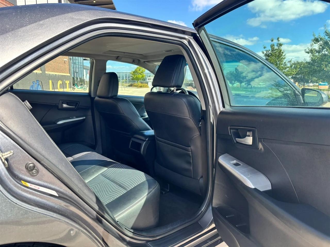 Toyota Camry  2014