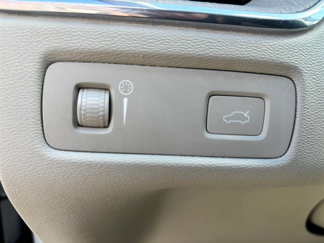 2021 Volvo XC60 Inscription - Photo 13