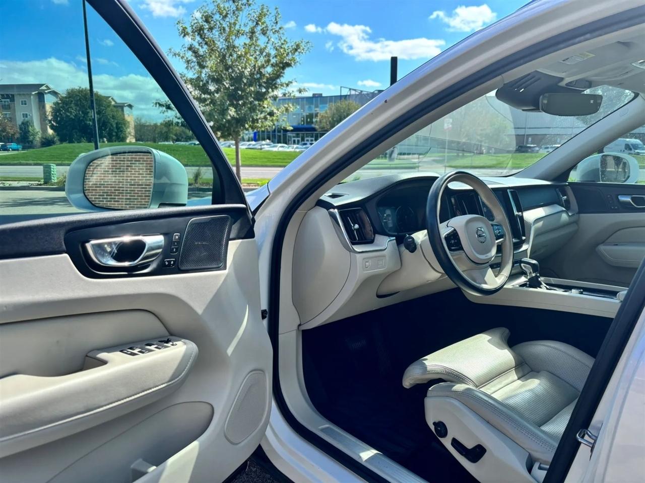 Volvo S60  2019