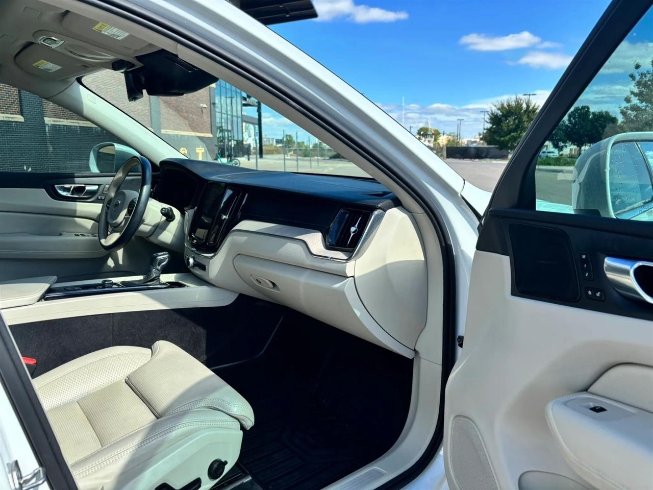 Volvo S60  2019