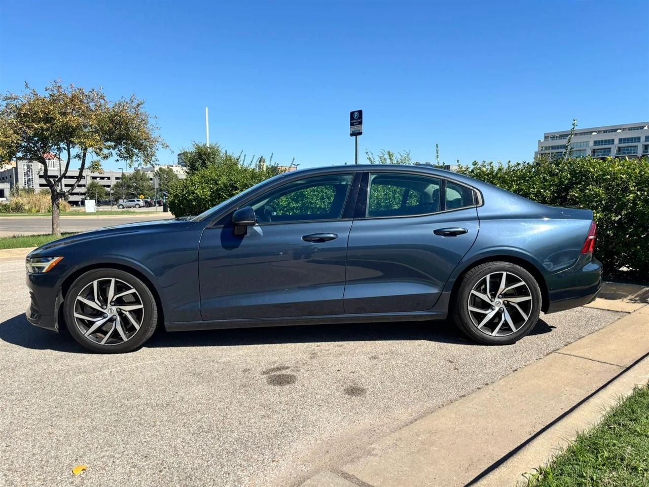 Volvo S60  2019