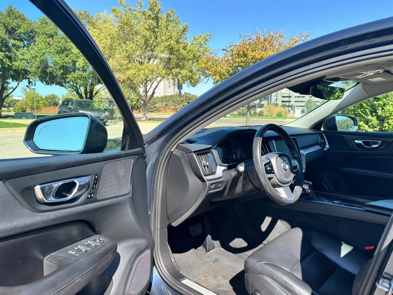 Volvo S60  2019