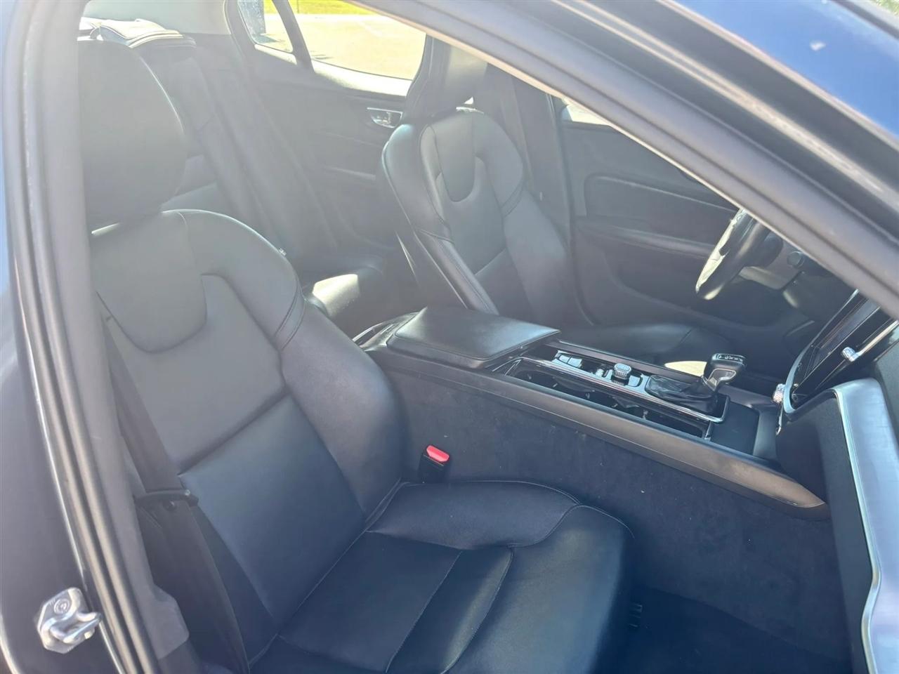Volvo S60  2019