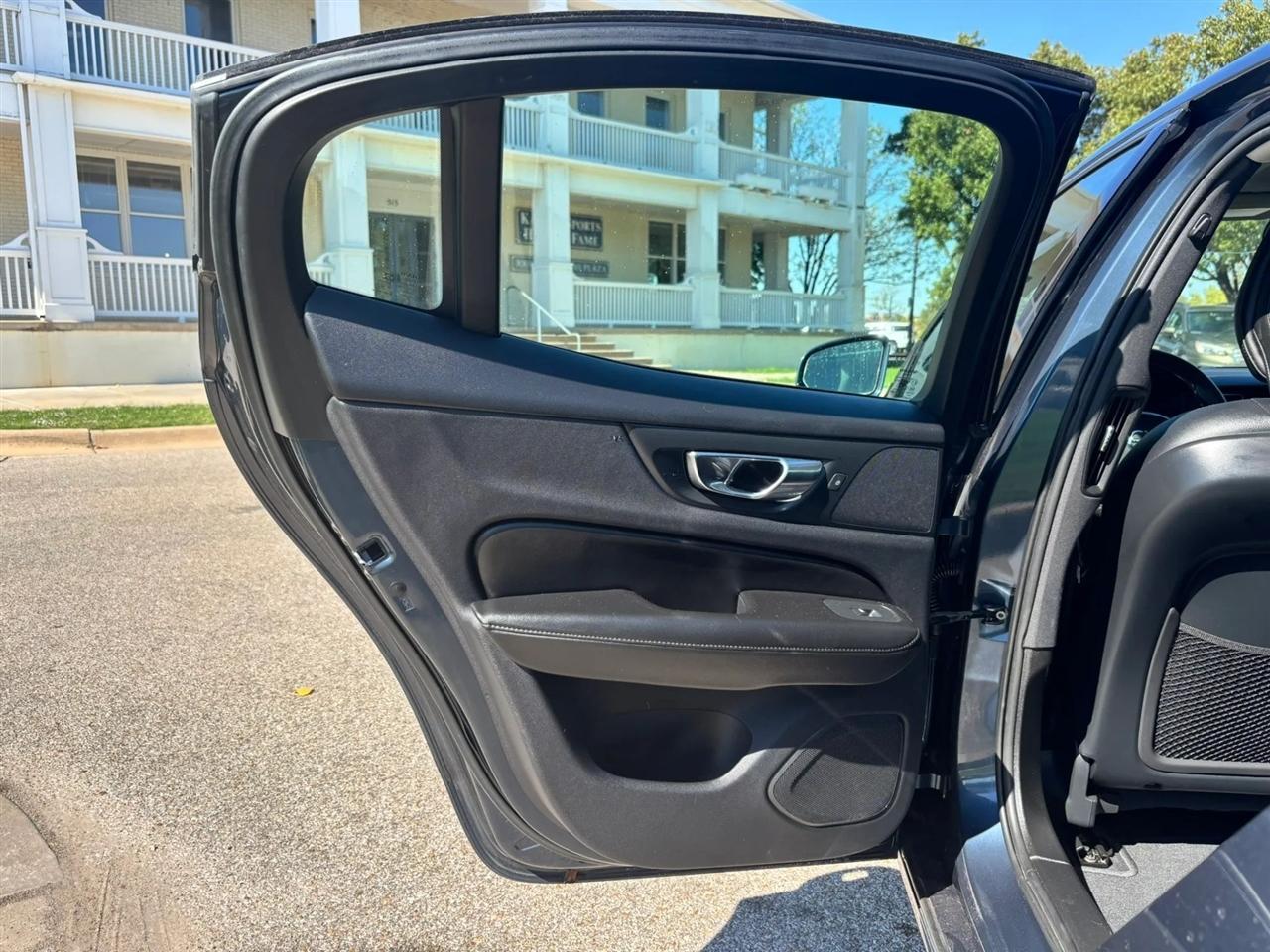 Volvo S60  2019