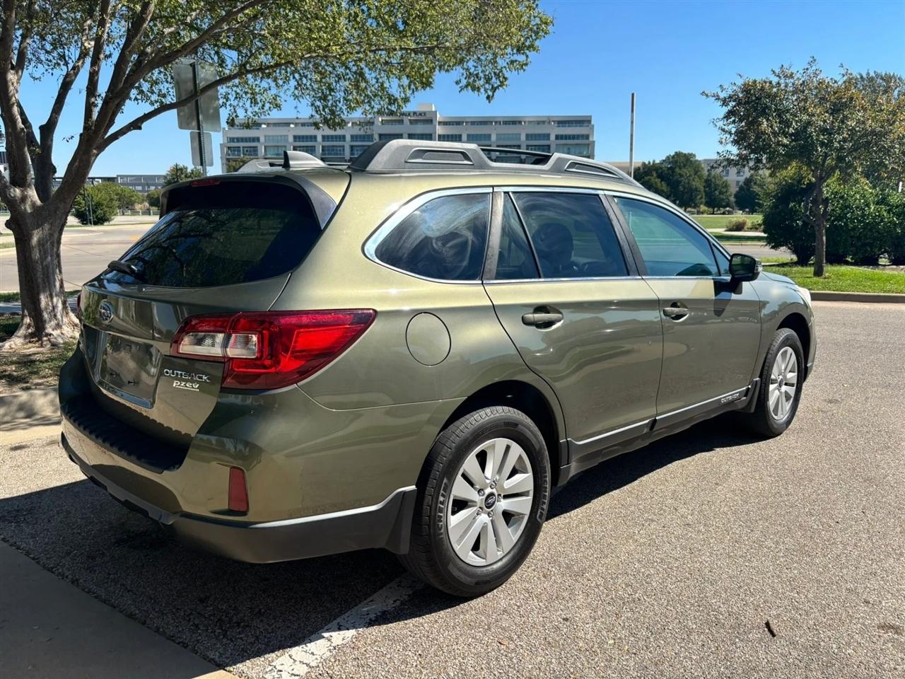 Subaru Outback  2017