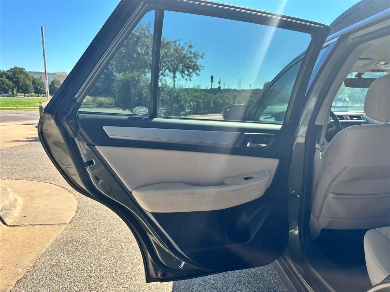 Subaru Outback  2017