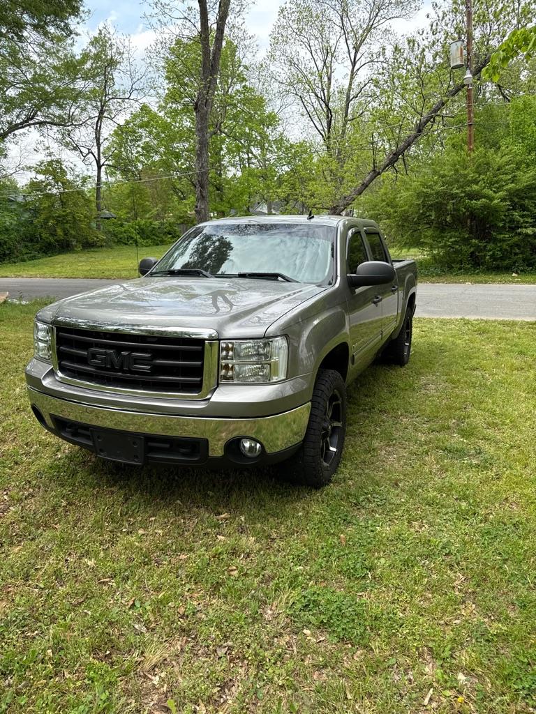 2007 GMC Sierra 1500's photo