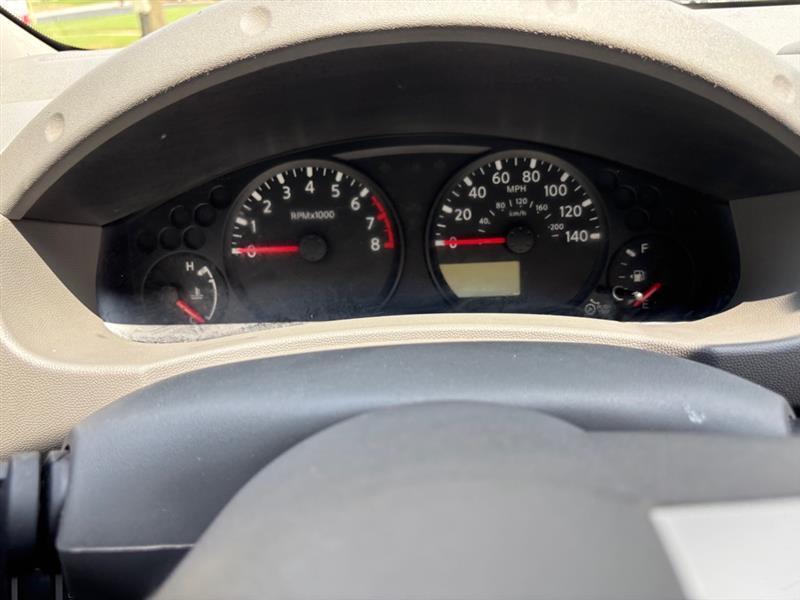 Nissan Frontier  2015