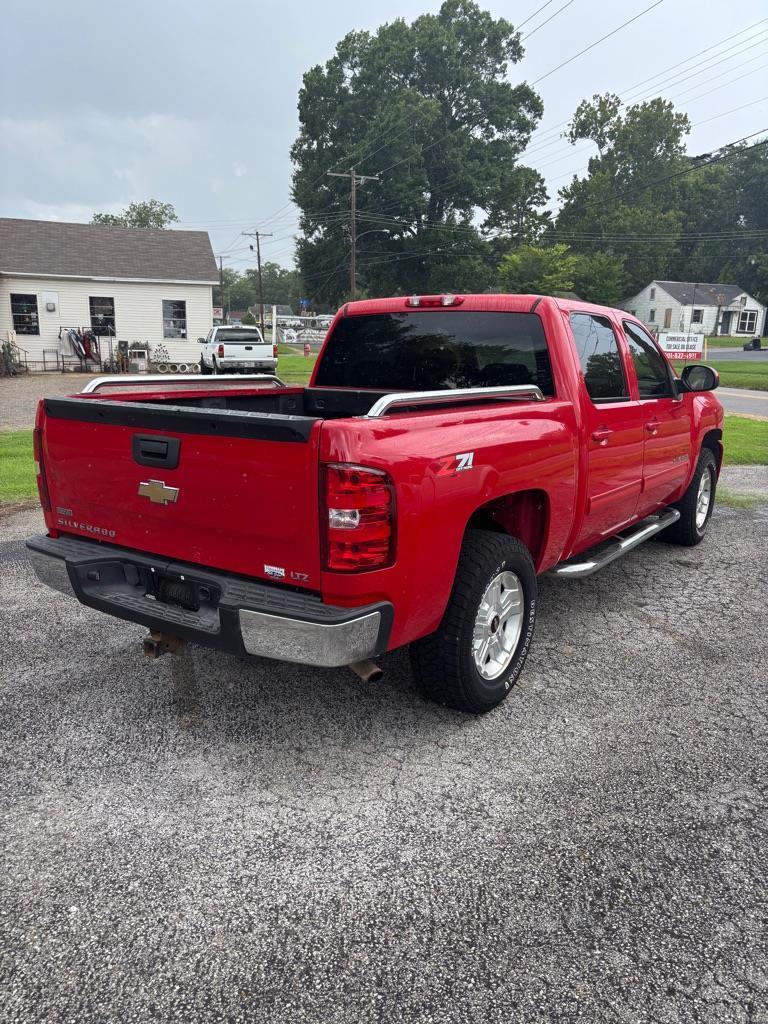 Chevrolet Silverado 1500  2010