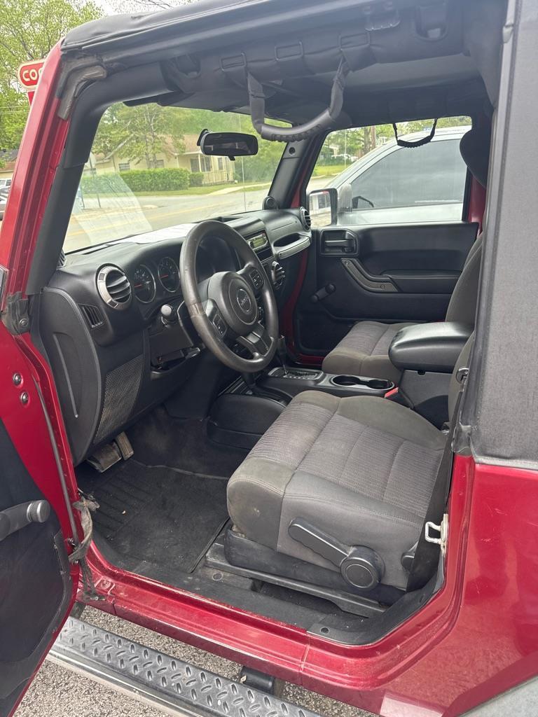 Jeep Wrangler  2011