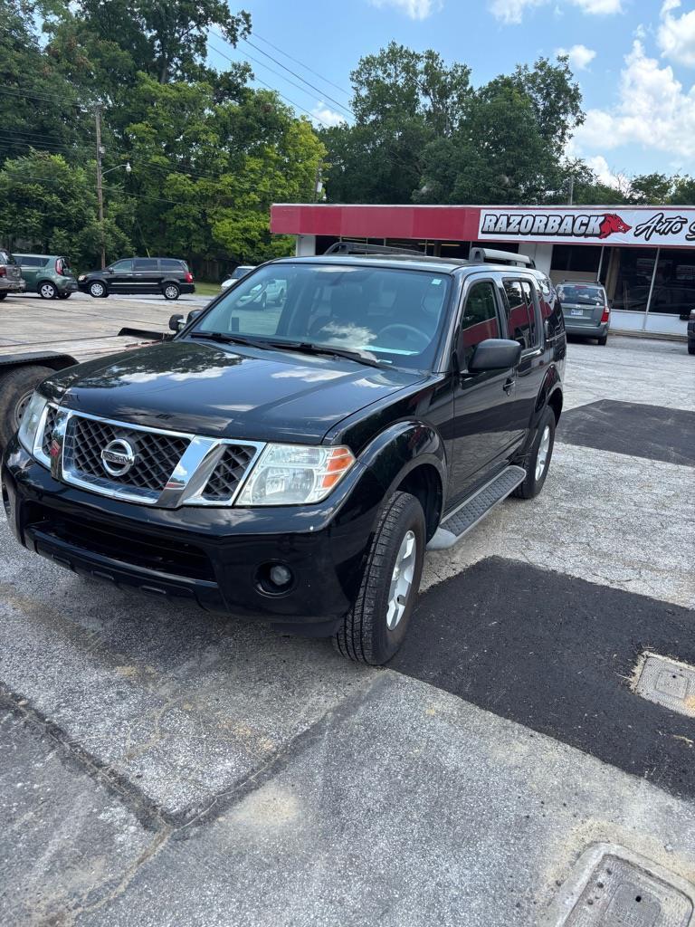 Nissan Pathfinder  2010