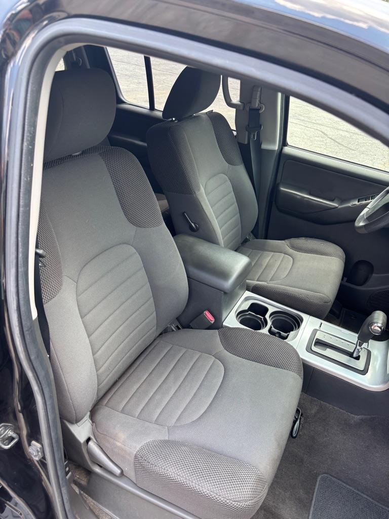 Nissan Pathfinder  2010