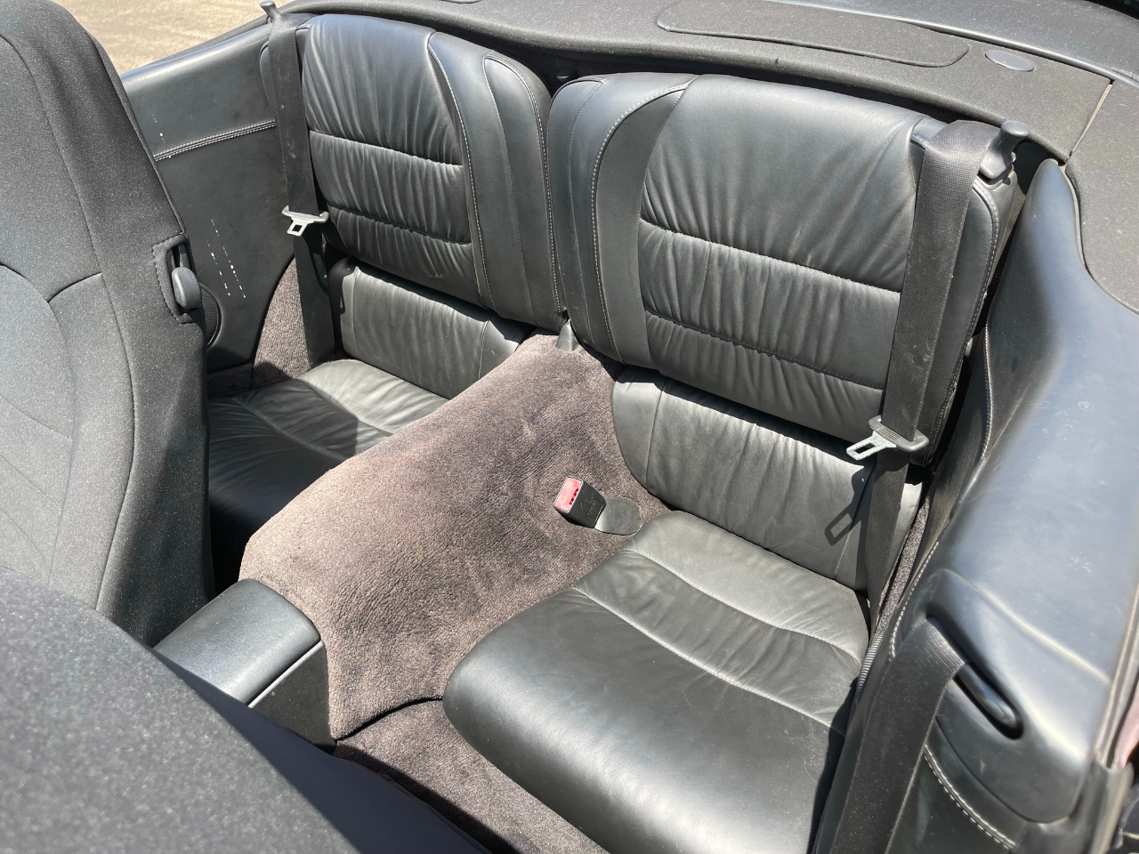 Porsche 911 Carrera 4 2001