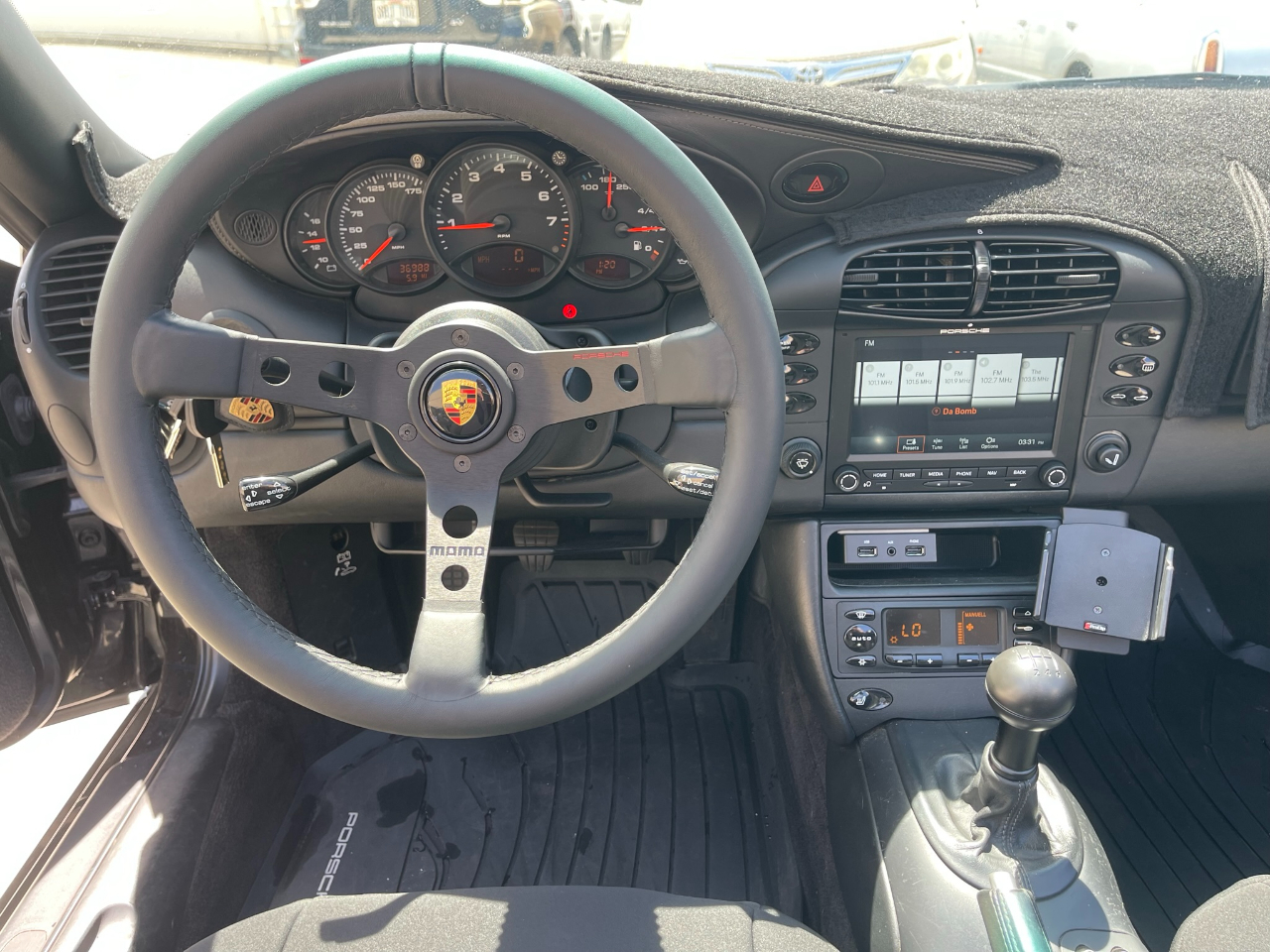 Porsche 911 Carrera 4 2001