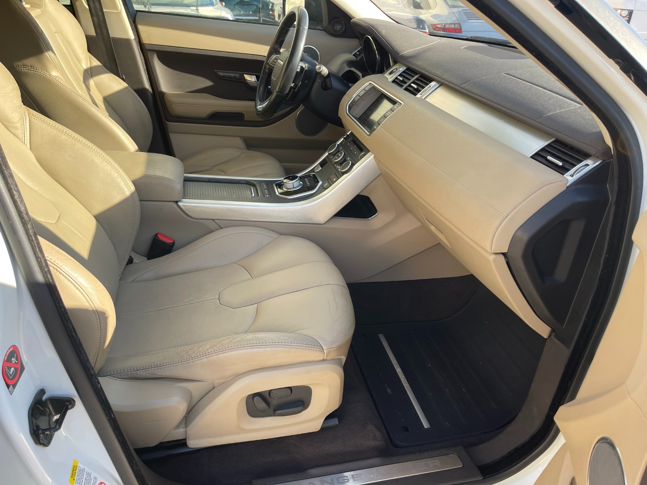 Land Rover Range Rover Evoque Pure Plus 2015