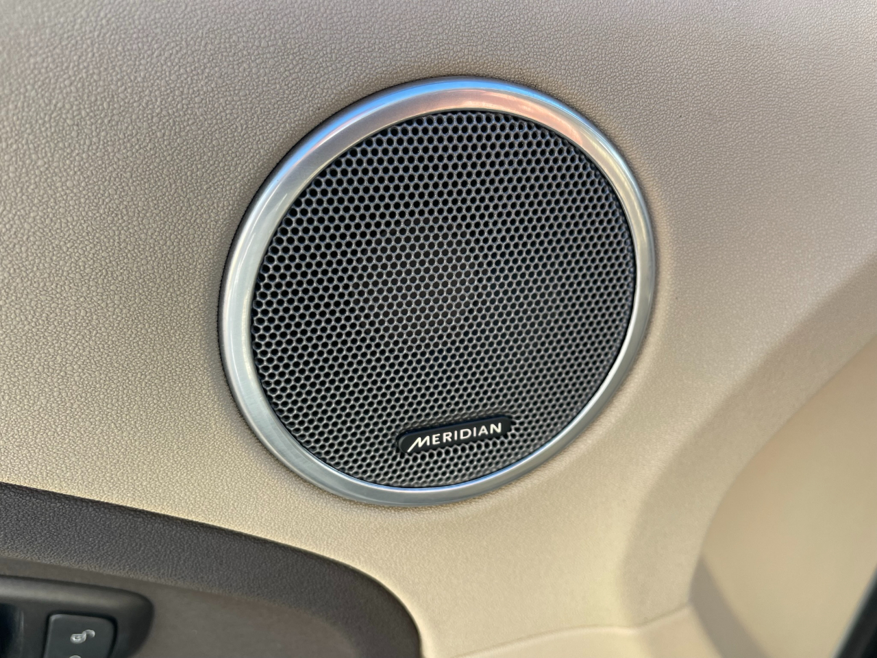 Land Rover Range Rover Evoque Pure Plus 2015