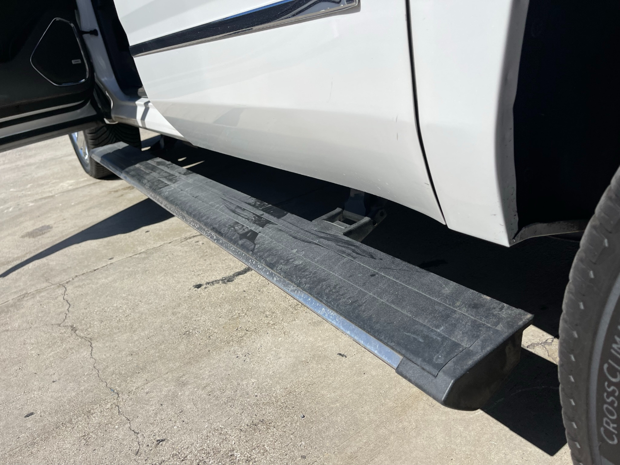 GMC Yukon XL Denali 4WD 2017