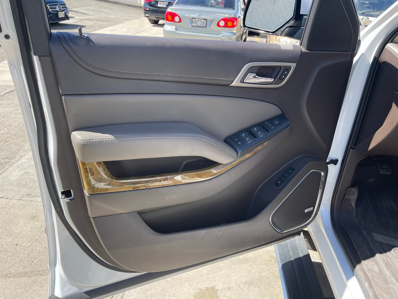 GMC Yukon XL Denali 4WD 2017