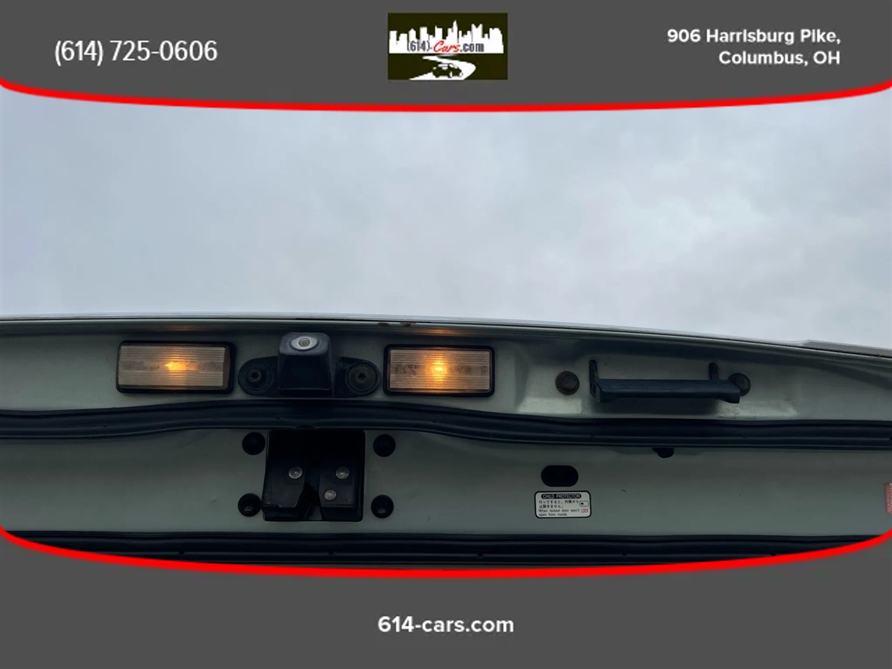 Lexus LX 470 Sport Utility 2004