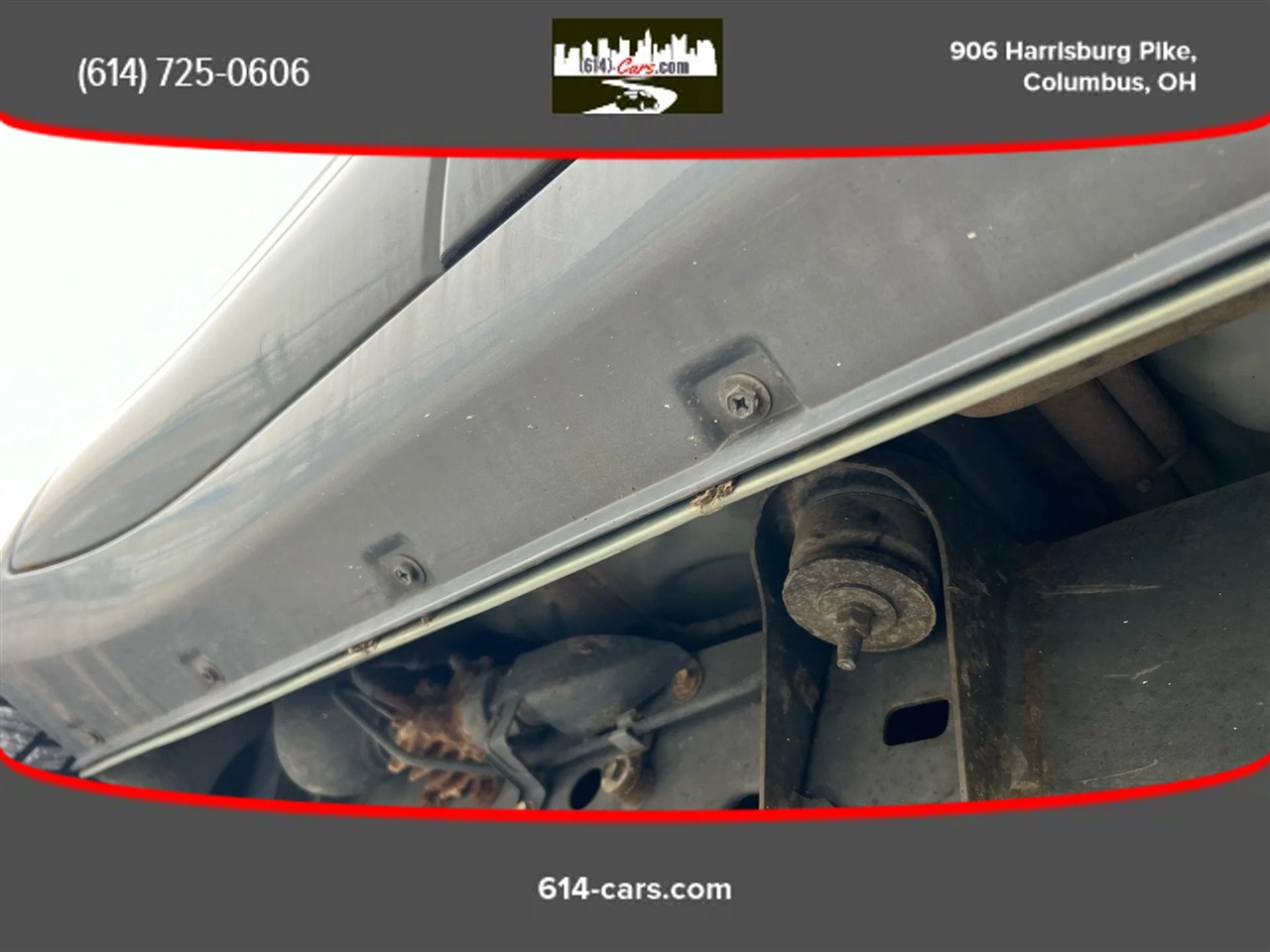 Lexus LX 470 Sport Utility 2004