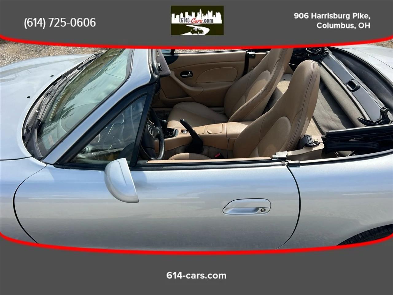 Mazda MX-5 Miata Base 2001