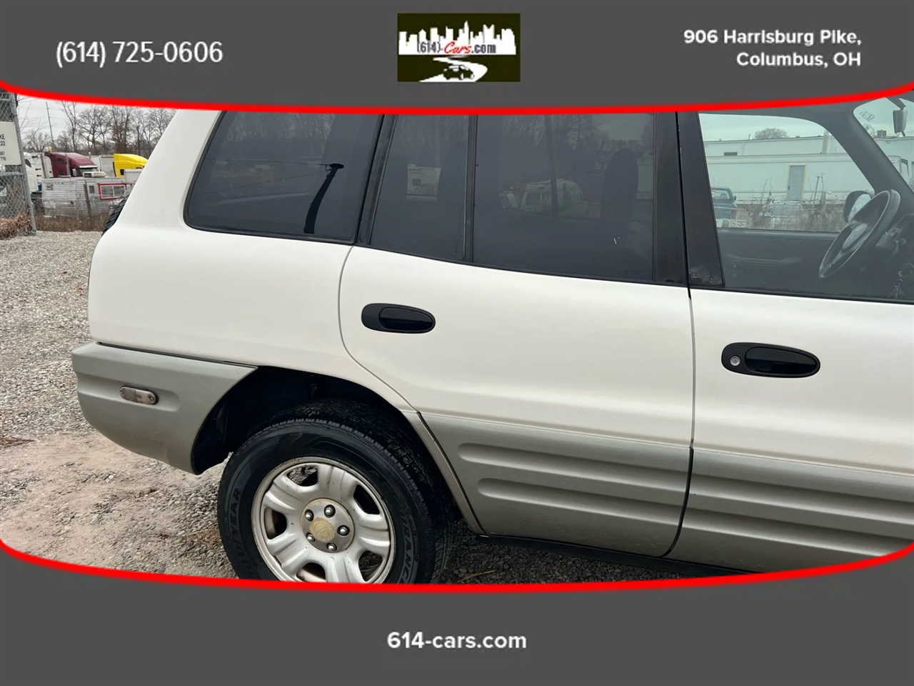 Toyota RAV4 4-Door 4WD 2000