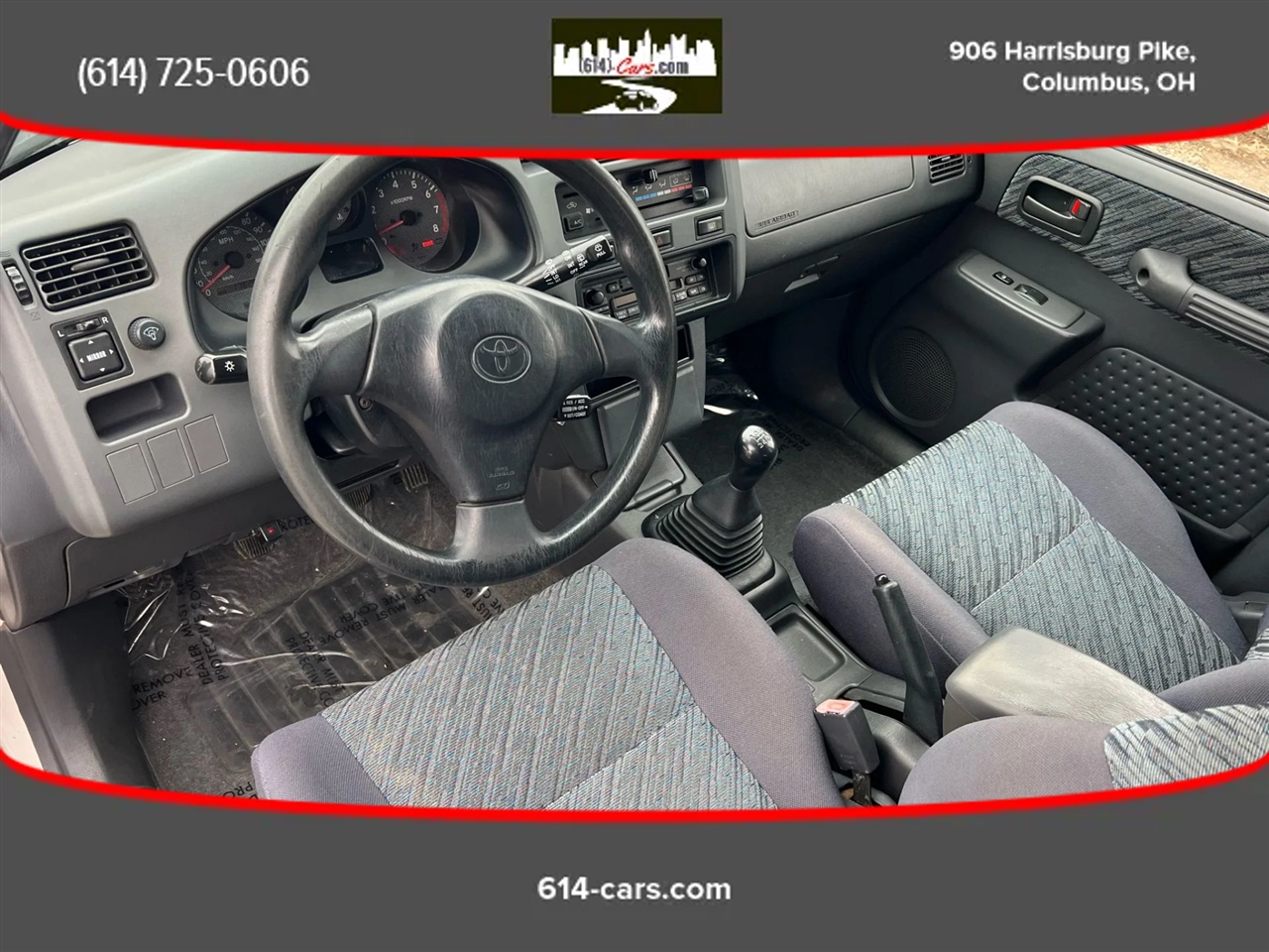 Toyota RAV4 4-Door 4WD 2000