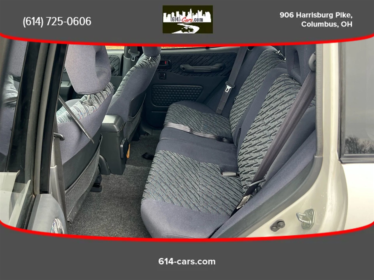 Toyota RAV4 4-Door 4WD 2000