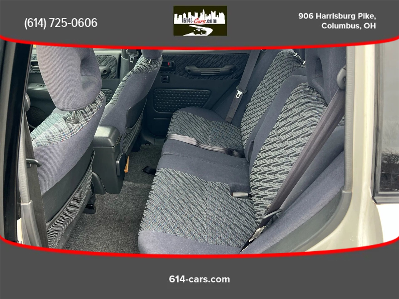 Toyota RAV4 4-Door 4WD 2000