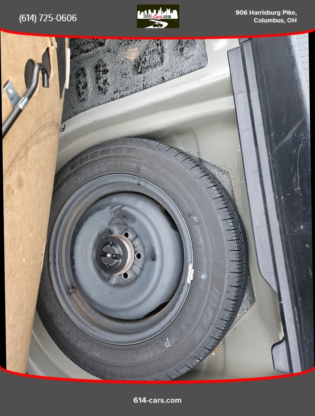 Toyota Avalon XL 2004