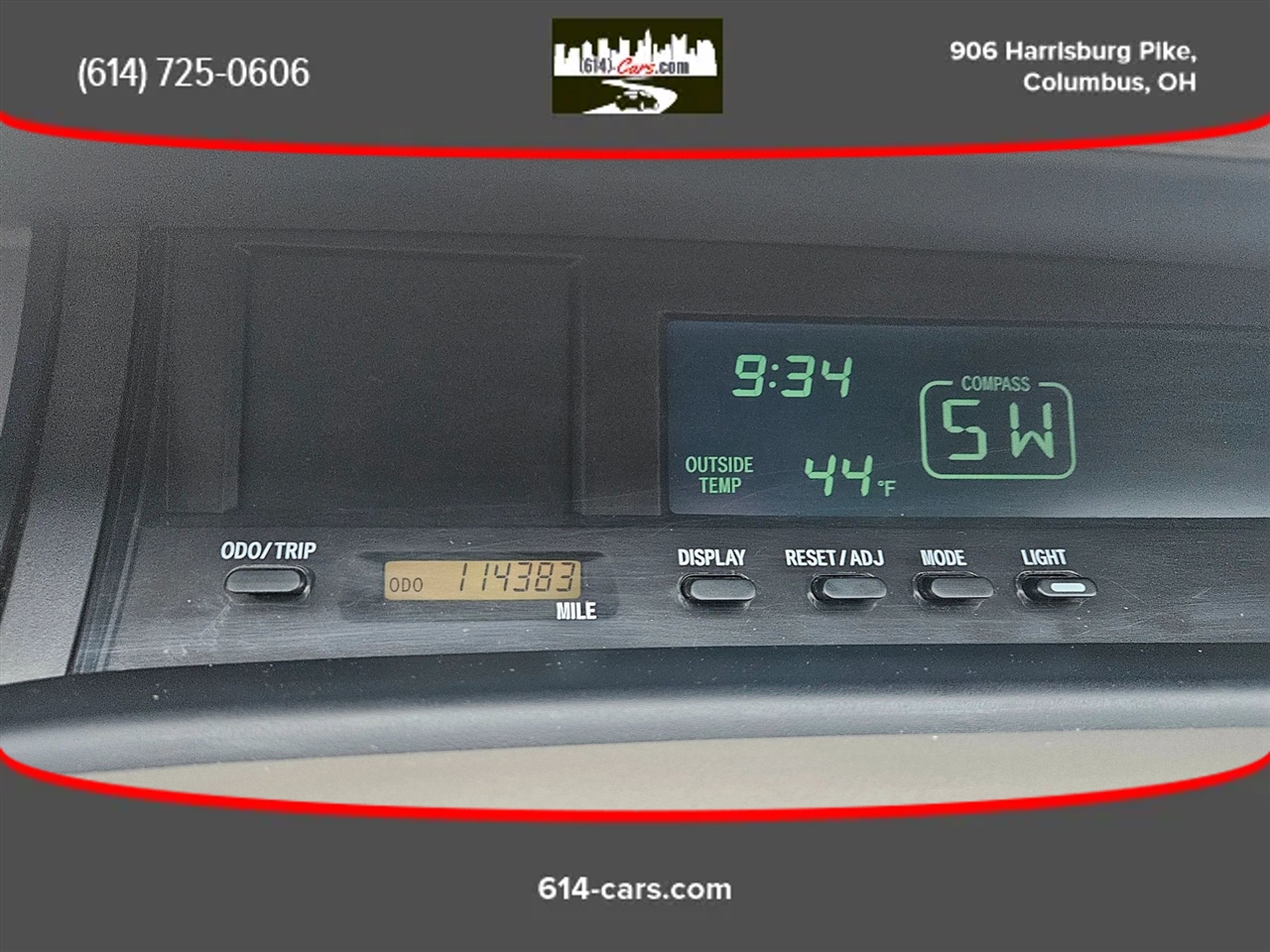 Toyota Avalon XL 2004