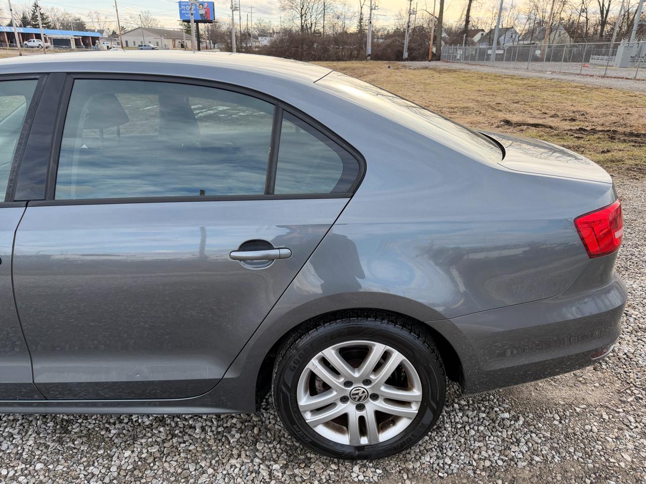 Volkswagen Jetta S 5M 2015