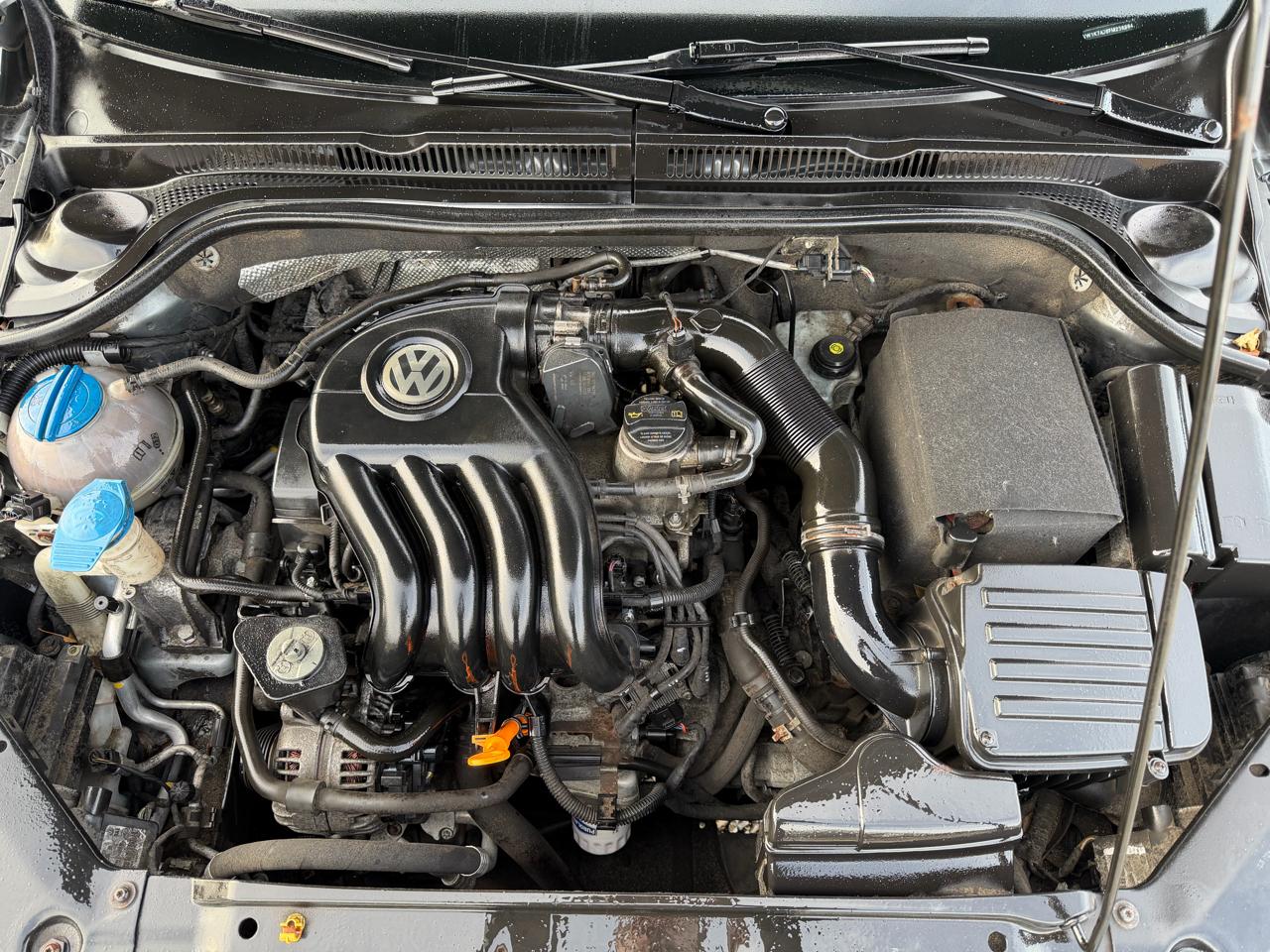 Volkswagen Jetta S 5M 2015