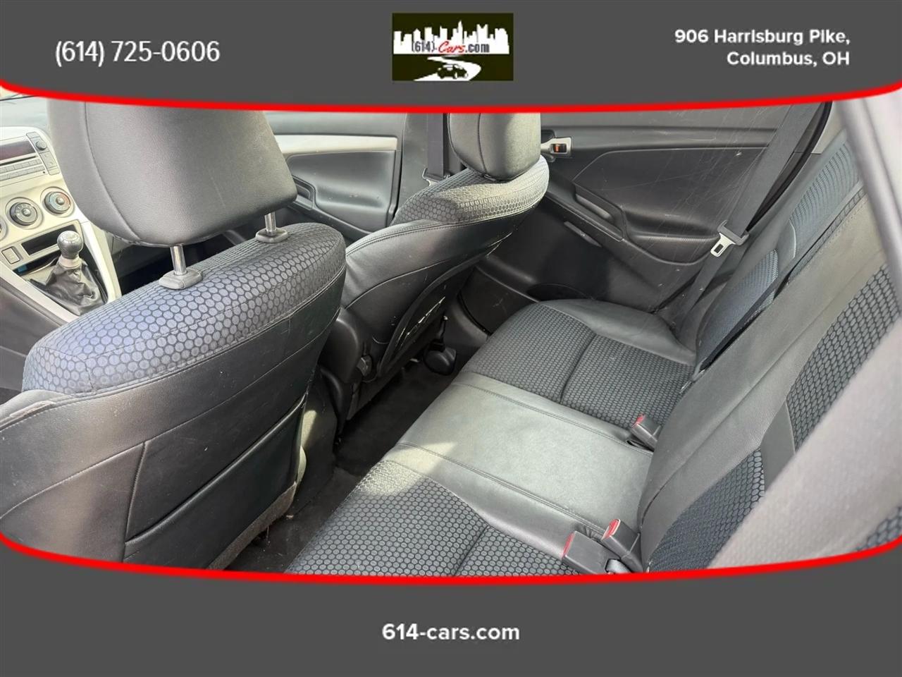 Pontiac Vibe GT 2010