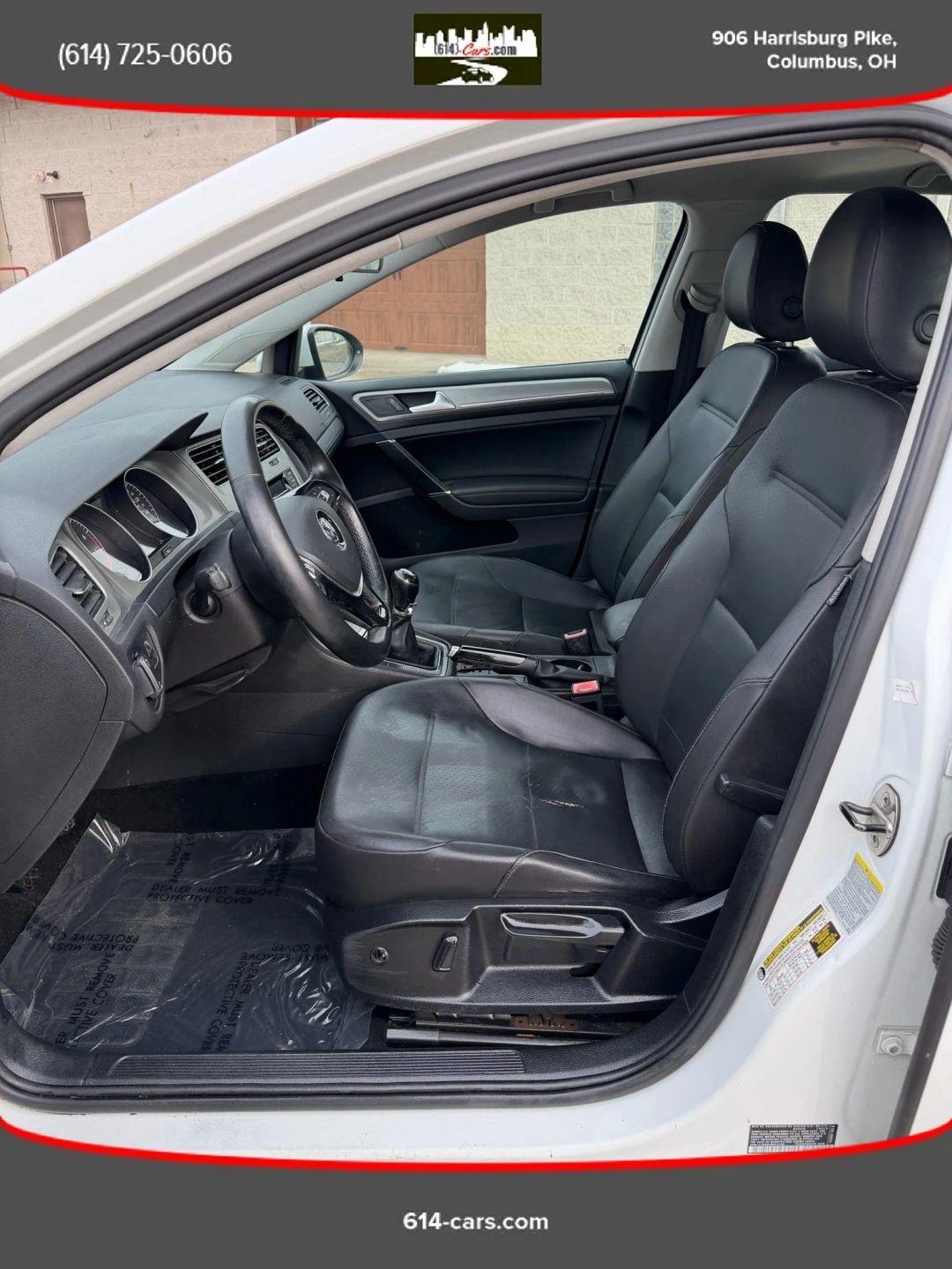 Volkswagen Golf TSI S 5M w/Sunroof 2015