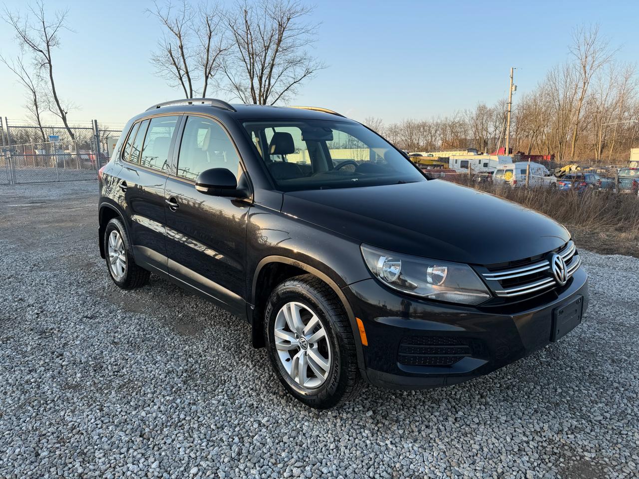 2017 Volkswagen Tiguan S 4Motion