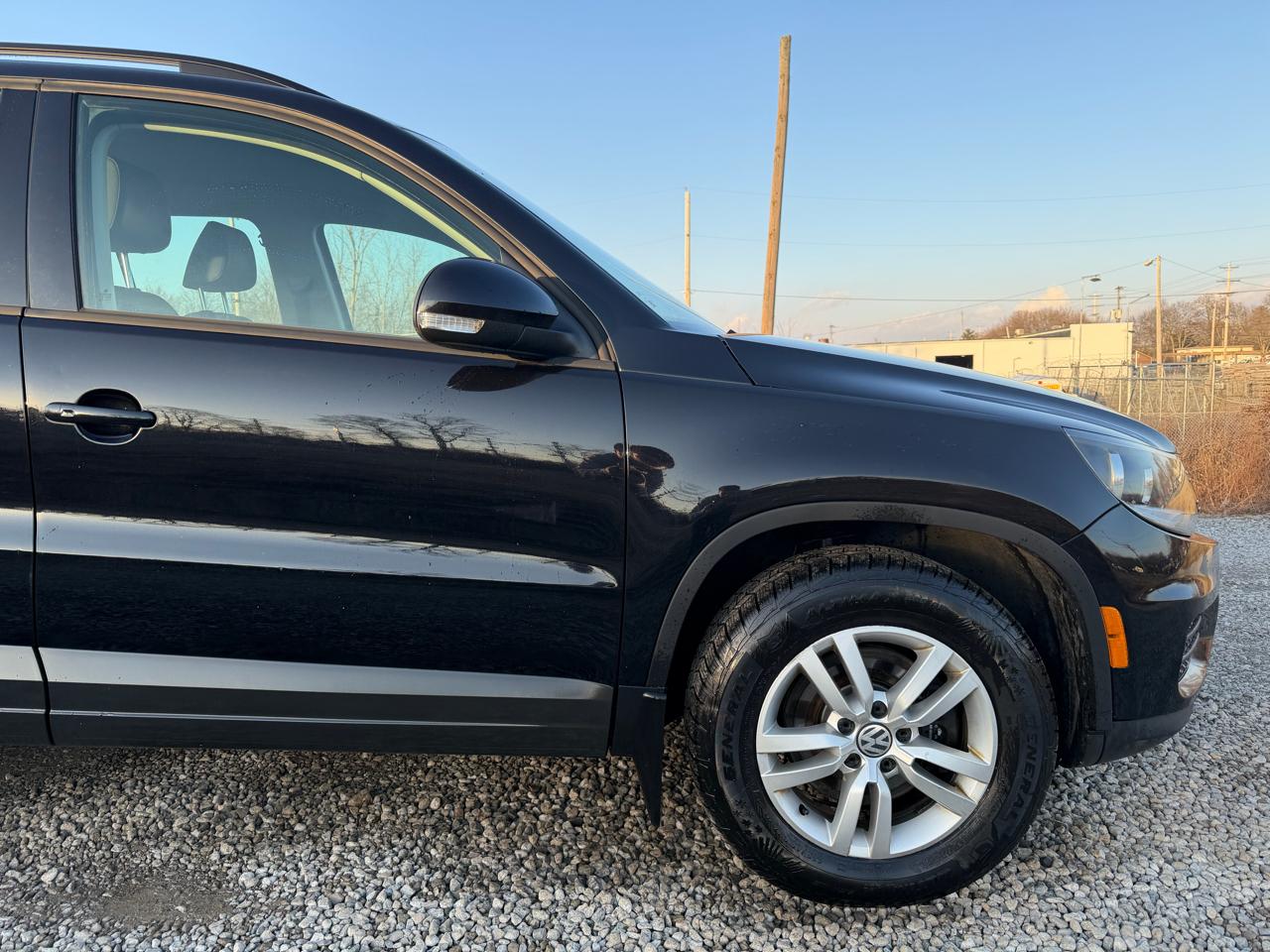 Volkswagen Tiguan S 4Motion 2017