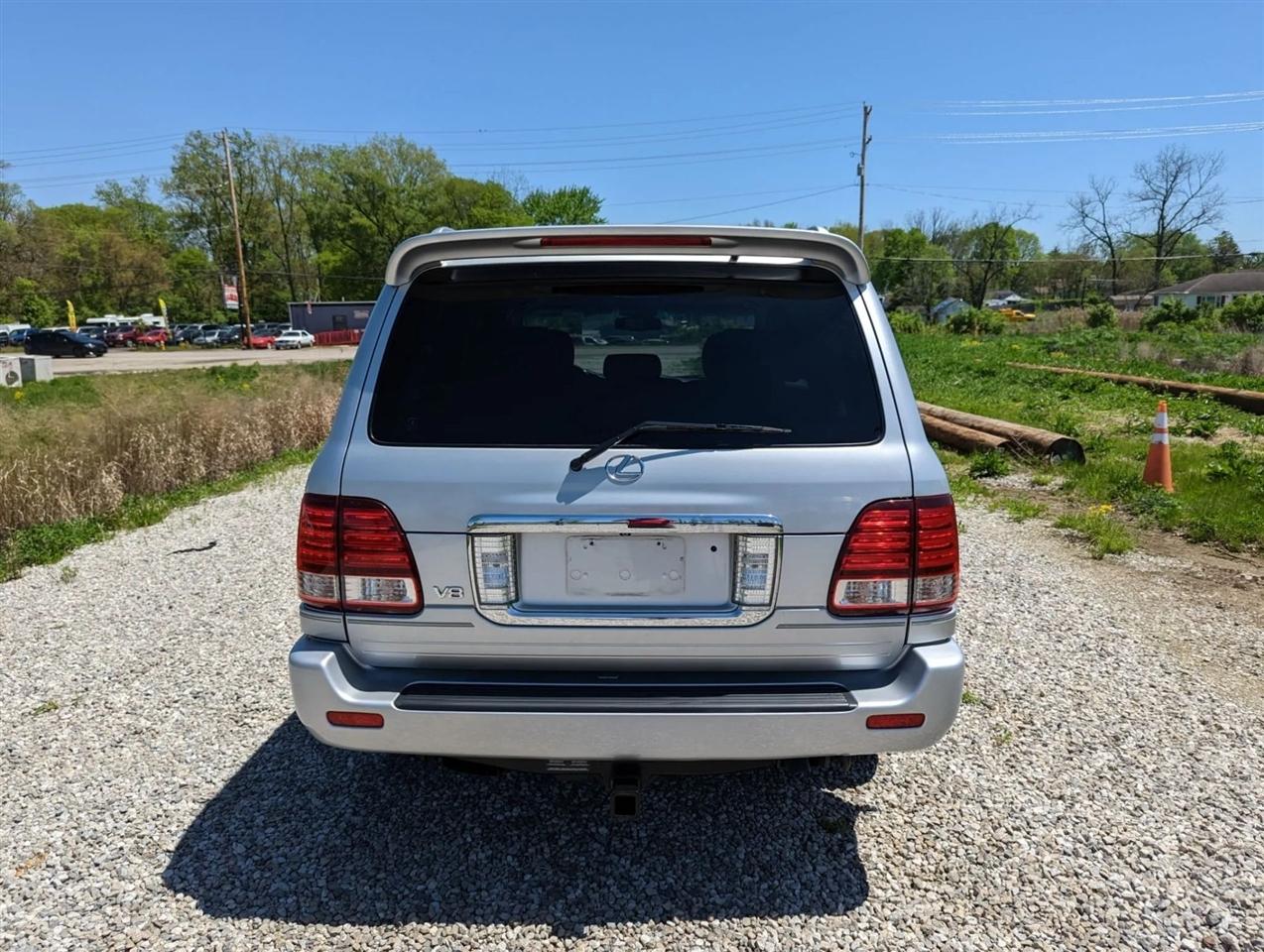 Lexus LX 470 Sport Utility 2006