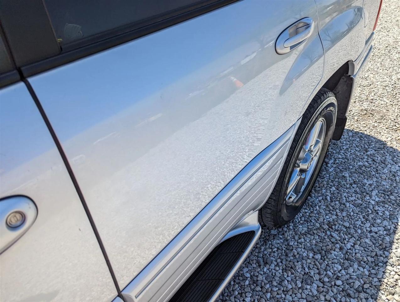 Lexus LX 470 Sport Utility 2006